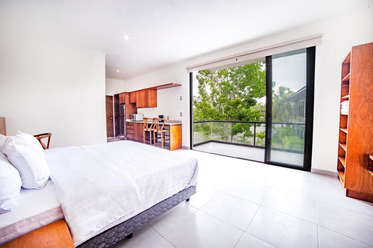 Deluxe Apartments Azure Bacalar Luaran gambar